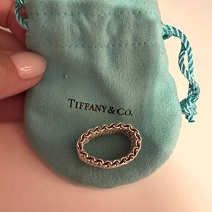 Tiffany’s Somerset collection mesh ring, size 7